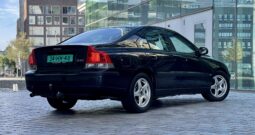 Volvo S60 2.4 Edition | Youngtimer | Trekhaak | Airco