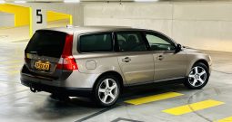 Volvo V70 2.5T | Youngtimer | Trekhaak | Cruise | Climate
