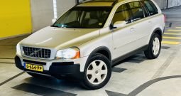 Volvo XC90 4.4 V8 Momentum | Youngtimer | 7-zits | VOL!