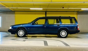 Volvo 940 2.3i Polar | Youngtimer | Airco | Trekhaak | 2eEig full