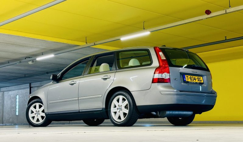 Volvo V50 2.4i | 170pk | Youngtimer | Aut. Airco | 1e Eig. full