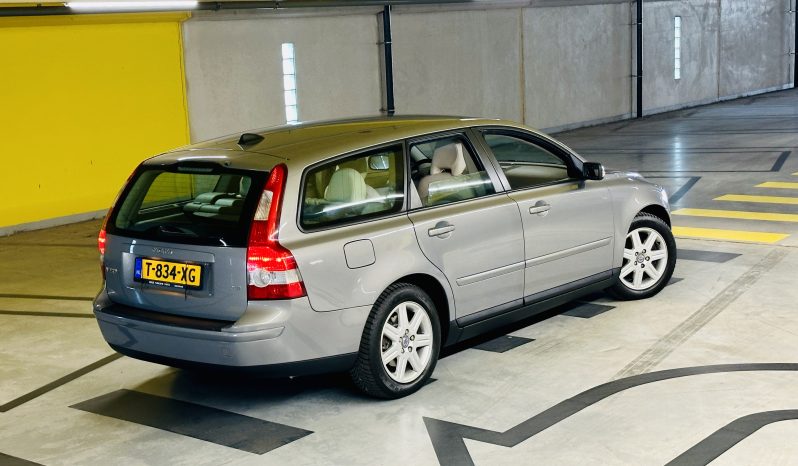 Volvo V50 2.4i | 170pk | Youngtimer | Aut. Airco | 1e Eig. vol