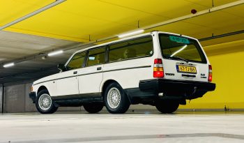 Volvo 240 2.3 Classic | Youngtimer | Trekhaak vol